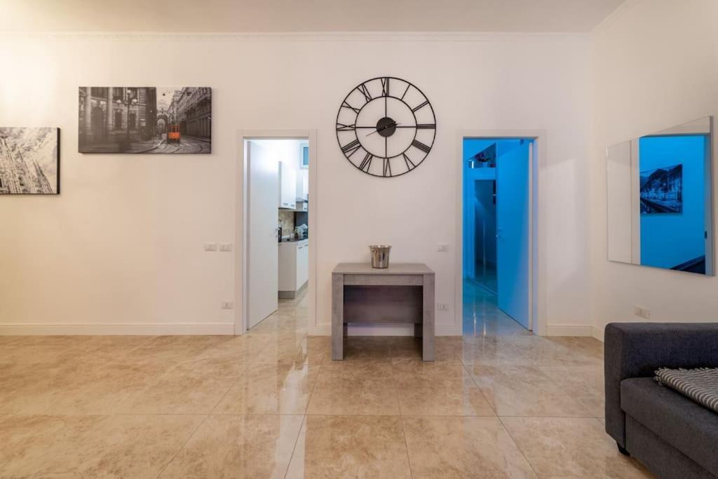 San Babila - Luxury Milanese Apartment Eksteriør billede