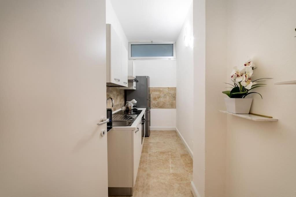 San Babila - Luxury Milanese Apartment Eksteriør billede